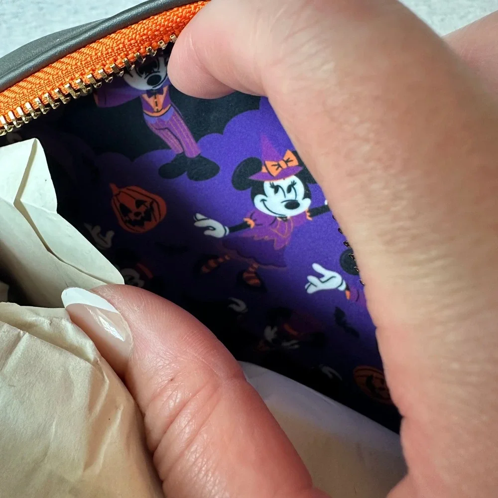 Disney Loungefly‎ Not-So-Scary Halloween Party 2025 Mickey Crossbody Bag Glow